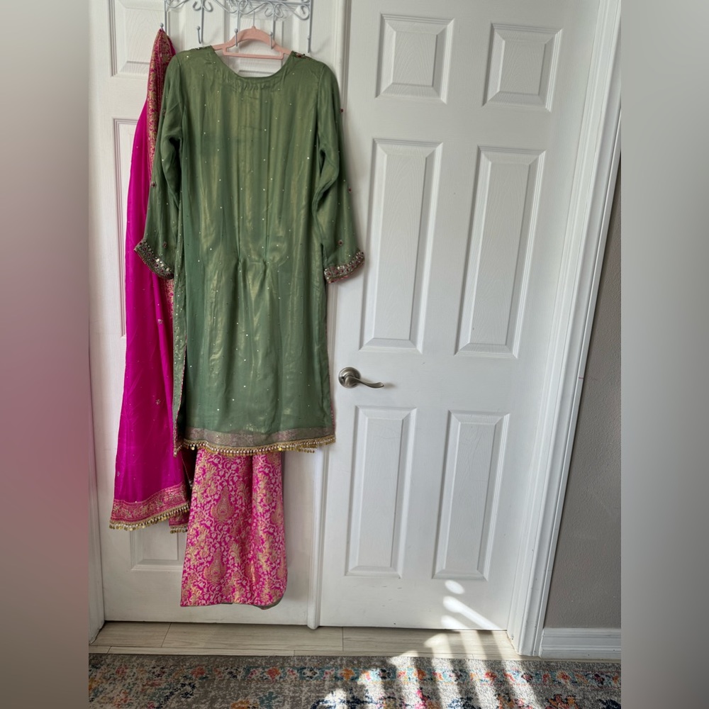 Indian pakistani dress - Picture 8 of 10